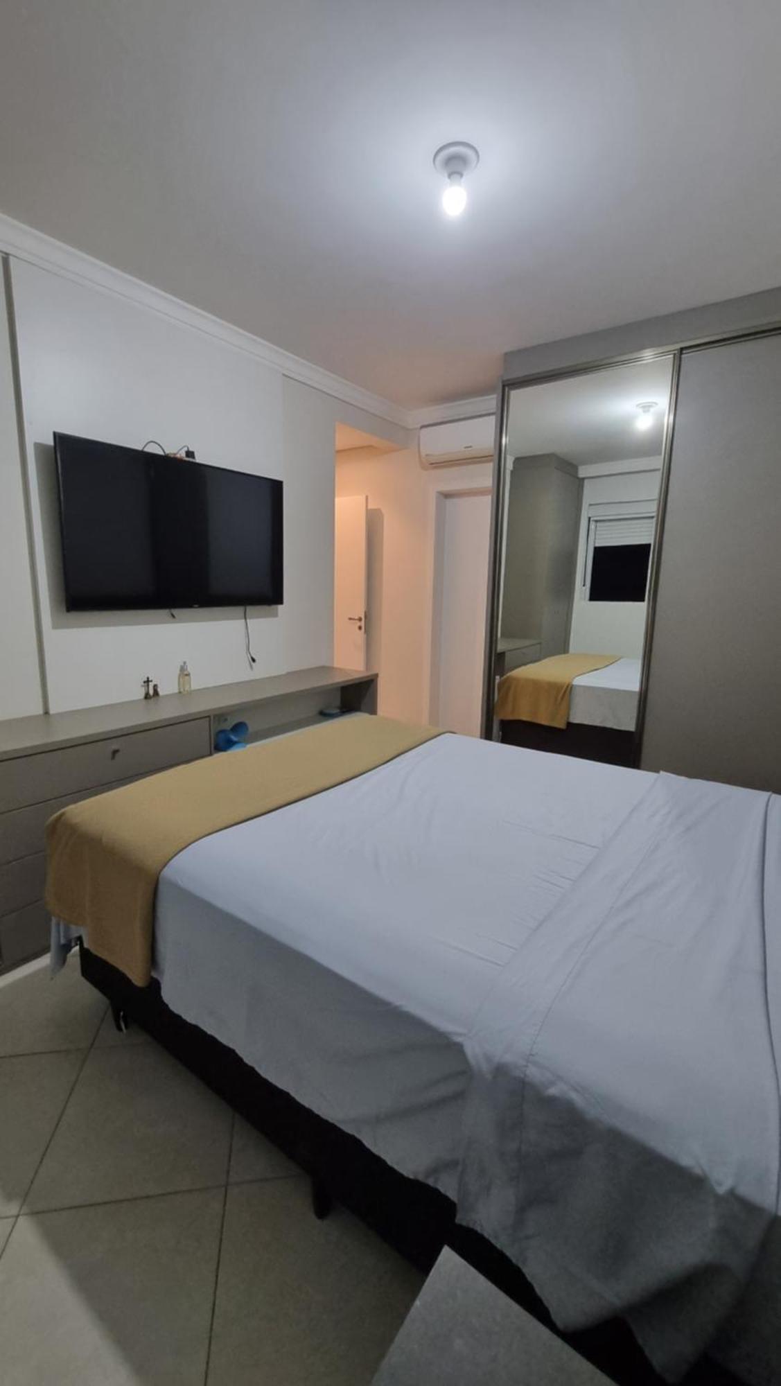 Apartamento Cobertura A 100m Da E Proximo Ao Centro